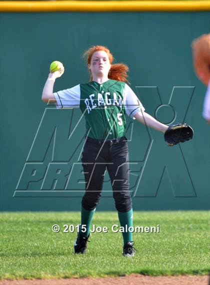 Thumbnail 1 in Reagan [Ronald] vs. Madison photogallery.
