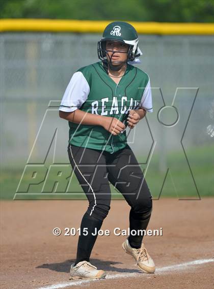 Thumbnail 3 in Reagan [Ronald] vs. Madison photogallery.