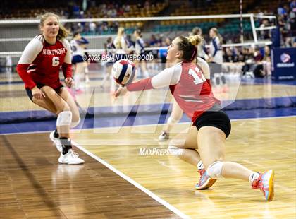 Thumbnail 2 in Montrose vs. Windsor (CHSAA 4A Semifinal) photogallery.