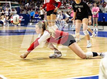 Thumbnail 3 in Montrose vs. Windsor (CHSAA 4A Semifinal) photogallery.