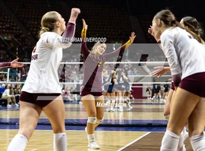 Thumbnail 2 in Montrose vs. Windsor (CHSAA 4A Semifinal) photogallery.