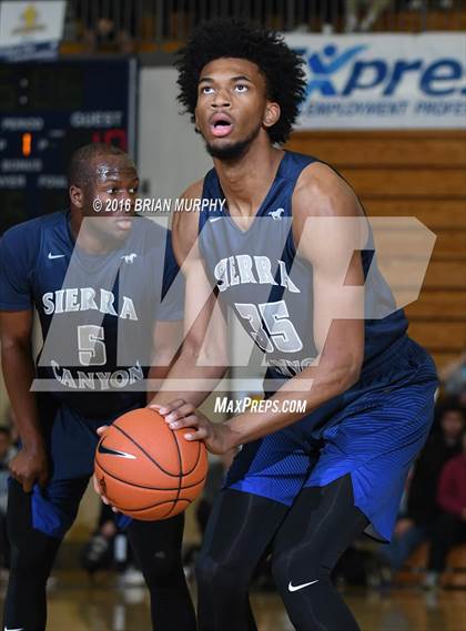 Thumbnail 1 in Sierra Canyon vs. Century (Les Schwab Invitational) photogallery.