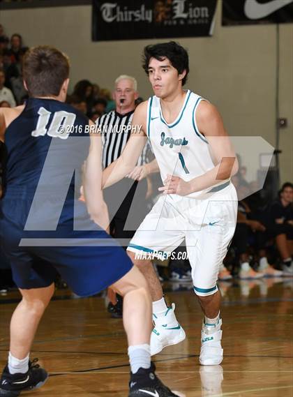 Thumbnail 3 in Sierra Canyon vs. Century (Les Schwab Invitational) photogallery.