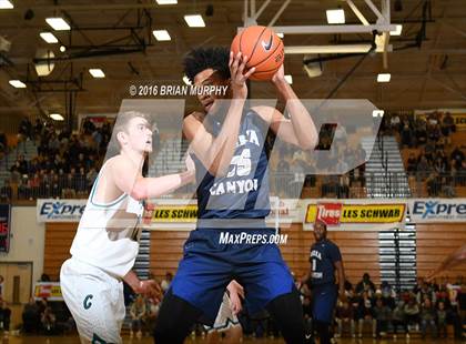 Thumbnail 1 in Sierra Canyon vs. Century (Les Schwab Invitational) photogallery.
