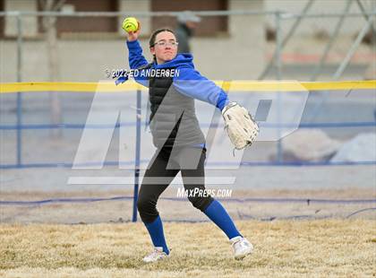 Thumbnail 3 in Bishop Union vs. Yerington (Yerington Tournament) photogallery.