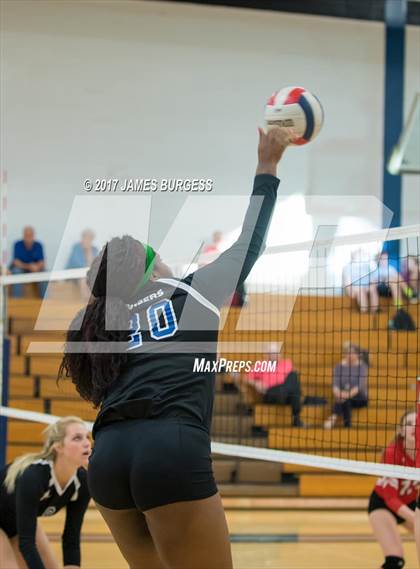 Thumbnail 1 in Girls Prep vs St. Cecillia Academy photogallery.