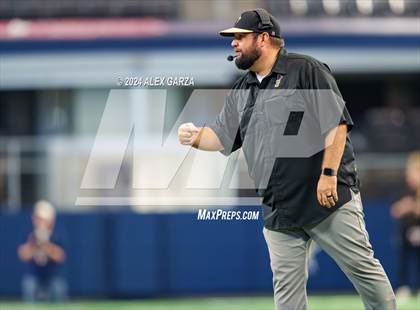 Thumbnail 3 in Oakwood @ Jayton (UIL 1A Division II Football Final) photogallery.