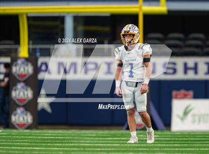 Thumbnail 2 in Oakwood @ Jayton (UIL 1A Division II Football Final) photogallery.