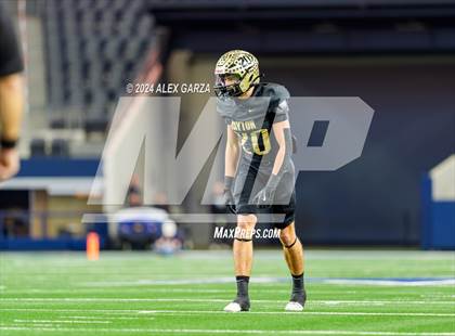 Thumbnail 1 in Oakwood @ Jayton (UIL 1A Division II Football Final) photogallery.