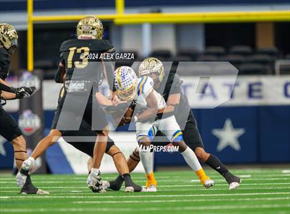 Thumbnail 2 in Oakwood @ Jayton (UIL 1A Division II Football Final) photogallery.