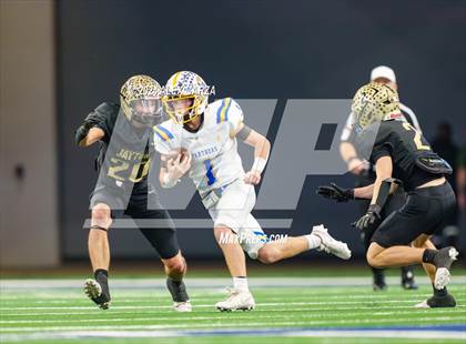 Thumbnail 2 in Oakwood @ Jayton (UIL 1A Division II Football Final) photogallery.