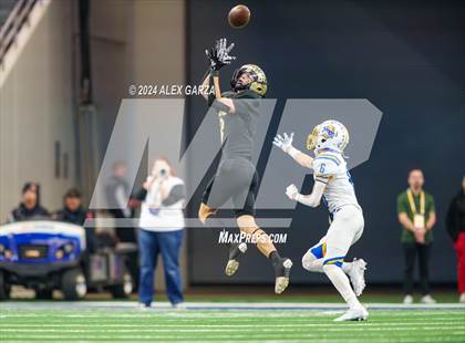 Thumbnail 1 in Oakwood @ Jayton (UIL 1A Division II Football Final) photogallery.