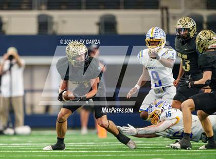 Thumbnail 2 in Oakwood @ Jayton (UIL 1A Division II Football Final) photogallery.