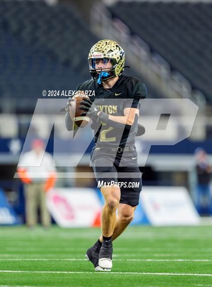 Thumbnail 1 in Oakwood @ Jayton (UIL 1A Division II Football Final) photogallery.