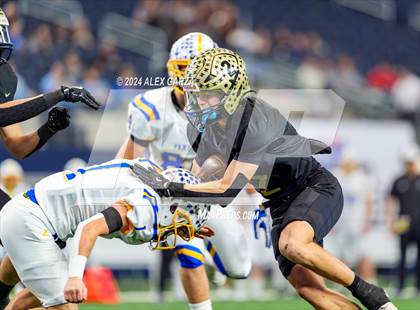 Thumbnail 3 in Oakwood @ Jayton (UIL 1A Division II Football Final) photogallery.