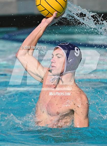 Thumbnail 3 in Trabuco Hills vs. Mission Viejo (CIF SS D5 Final) photogallery.