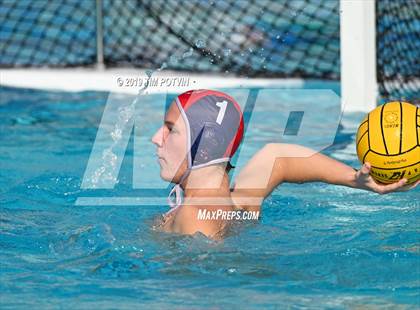 Thumbnail 2 in Trabuco Hills vs. Mission Viejo (CIF SS D5 Final) photogallery.