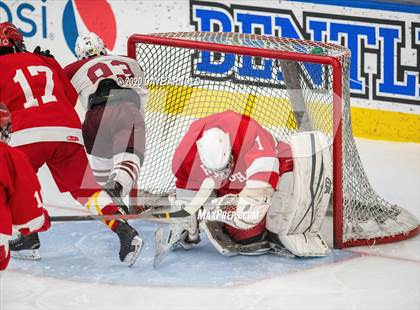 Thumbnail 1 in Hingham @ Arlington photogallery.