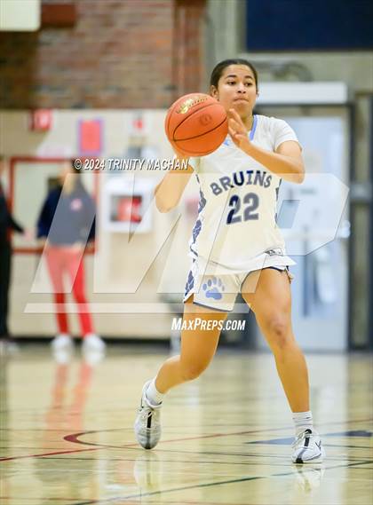 Thumbnail 2 in Woodland Christian vs. Branham photogallery.