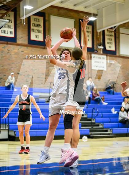 Thumbnail 3 in Woodland Christian vs. Branham photogallery.