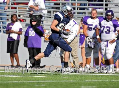 Thumbnail 3 in Lufkin @ College Park photogallery.