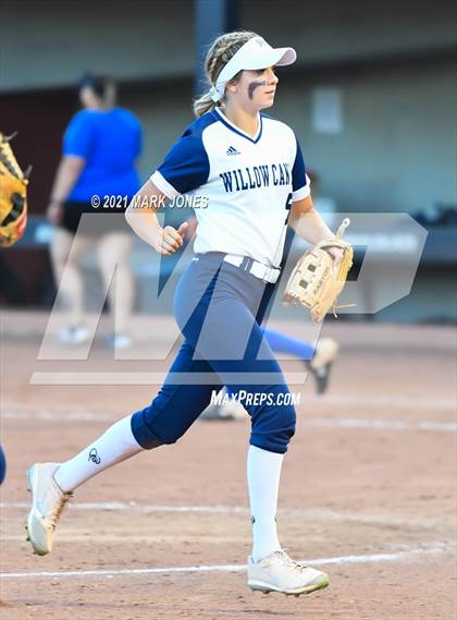 Thumbnail 1 in Willow Canyon vs. Canyon View (AIA 5A Final) photogallery.