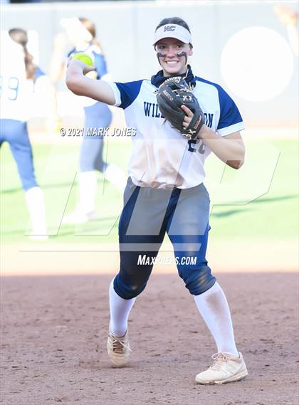 Thumbnail 1 in Willow Canyon vs. Canyon View (AIA 5A Final) photogallery.
