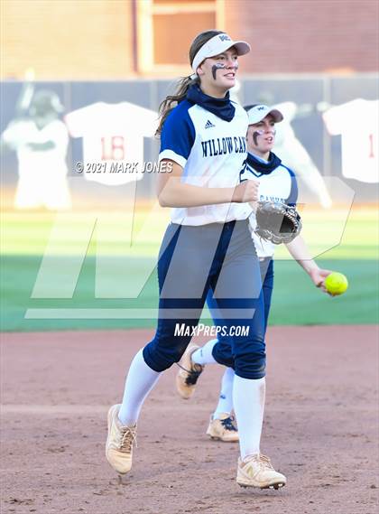 Thumbnail 1 in Willow Canyon vs. Canyon View (AIA 5A Final) photogallery.