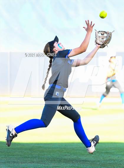 Thumbnail 1 in Willow Canyon vs. Canyon View (AIA 5A Final) photogallery.