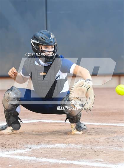 Thumbnail 1 in Willow Canyon vs. Canyon View (AIA 5A Final) photogallery.