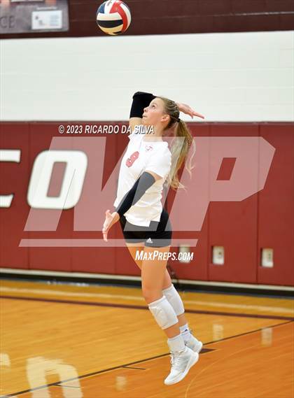 Thumbnail 3 in Canyon vs Tomball (KISD/CFISD Tournament) photogallery.