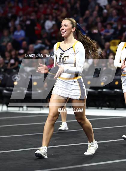 Thumbnail 3 in VHSL State Cheer Competition (Class 4) photogallery.