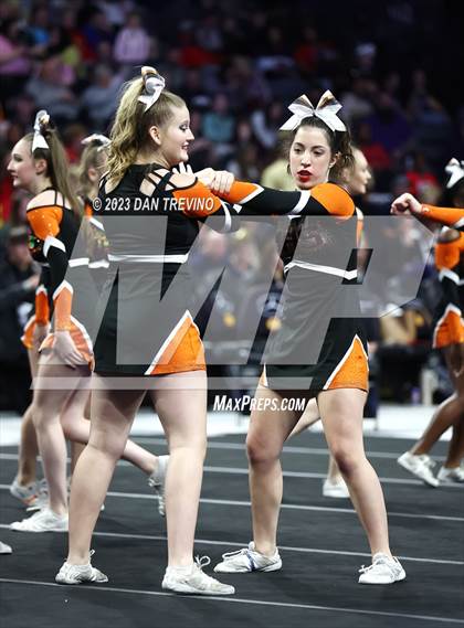 Thumbnail 2 in VHSL State Cheer Competition (Class 4) photogallery.
