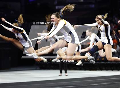 Thumbnail 2 in VHSL State Cheer Competition (Class 4) photogallery.
