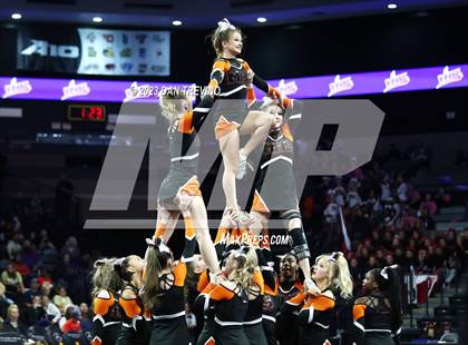 Thumbnail 3 in VHSL State Cheer Competition (Class 4) photogallery.