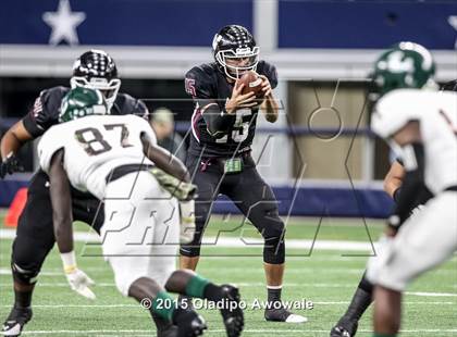 Thumbnail 1 in Longview vs. Wylie (UIL 5A Region II Regional Playoffs) photogallery.