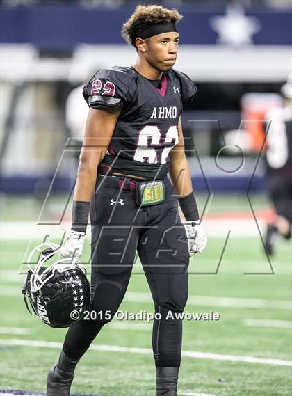 Thumbnail 2 in Longview vs. Wylie (UIL 5A Region II Regional Playoffs) photogallery.