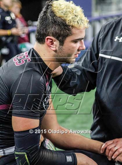 Thumbnail 2 in Longview vs. Wylie (UIL 5A Region II Regional Playoffs) photogallery.