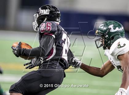 Thumbnail 3 in Longview vs. Wylie (UIL 5A Region II Regional Playoffs) photogallery.