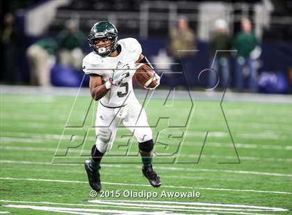 Thumbnail 3 in Longview vs. Wylie (UIL 5A Region II Regional Playoffs) photogallery.