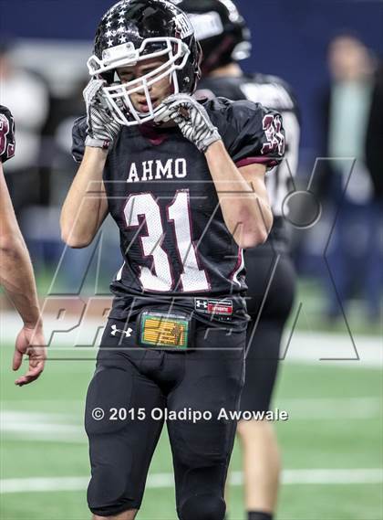 Thumbnail 1 in Longview vs. Wylie (UIL 5A Region II Regional Playoffs) photogallery.