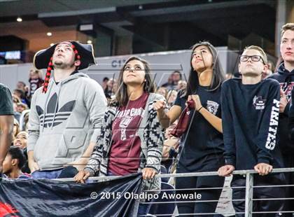 Thumbnail 3 in Longview vs. Wylie (UIL 5A Region II Regional Playoffs) photogallery.
