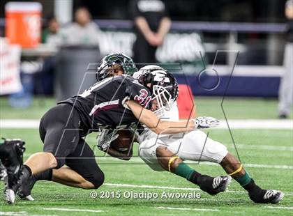 Thumbnail 1 in Longview vs. Wylie (UIL 5A Region II Regional Playoffs) photogallery.