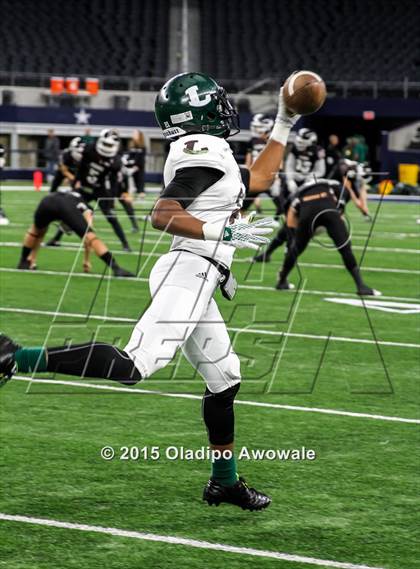 Thumbnail 1 in Longview vs. Wylie (UIL 5A Region II Regional Playoffs) photogallery.