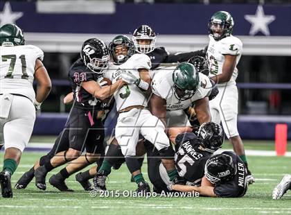 Thumbnail 2 in Longview vs. Wylie (UIL 5A Region II Regional Playoffs) photogallery.