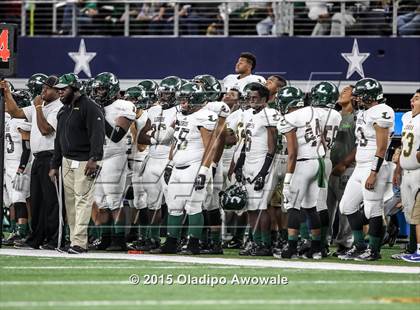 Thumbnail 2 in Longview vs. Wylie (UIL 5A Region II Regional Playoffs) photogallery.