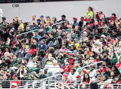 Thumbnail 1 in Longview vs. Wylie (UIL 5A Region II Regional Playoffs) photogallery.