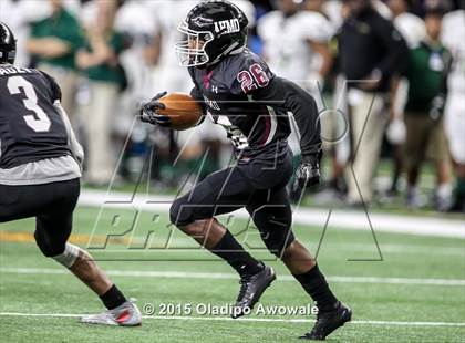 Thumbnail 2 in Longview vs. Wylie (UIL 5A Region II Regional Playoffs) photogallery.