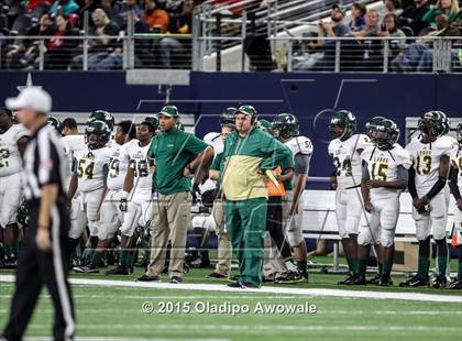 Thumbnail 1 in Longview vs. Wylie (UIL 5A Region II Regional Playoffs) photogallery.