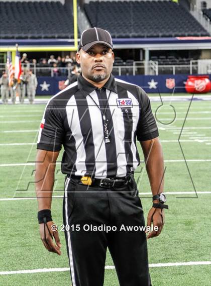 Thumbnail 2 in Longview vs. Wylie (UIL 5A Region II Regional Playoffs) photogallery.